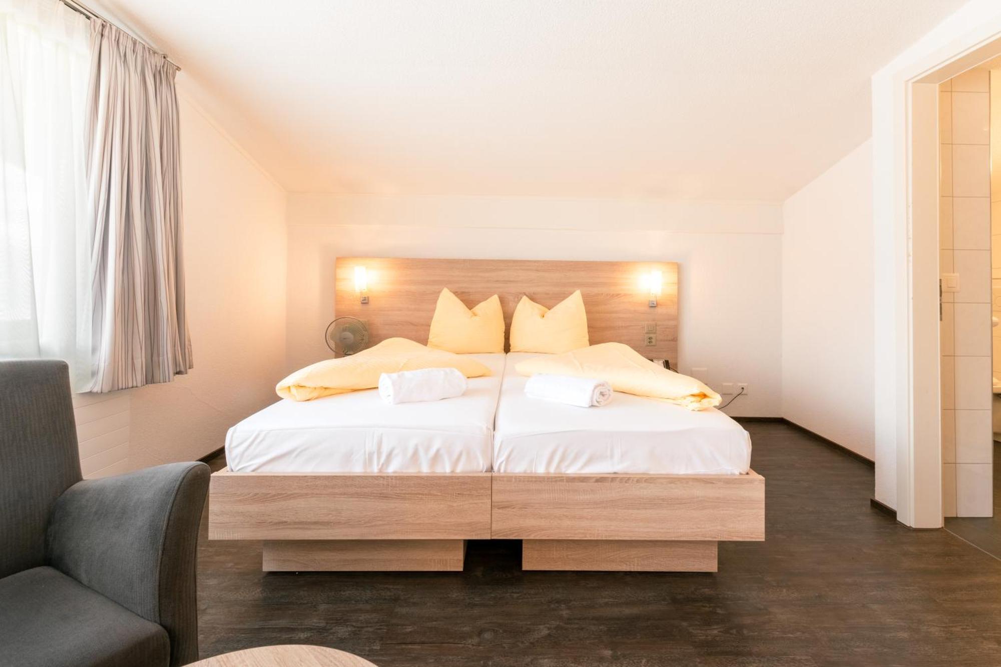 Hotel Kreuz Leissigen Екстер'єр фото