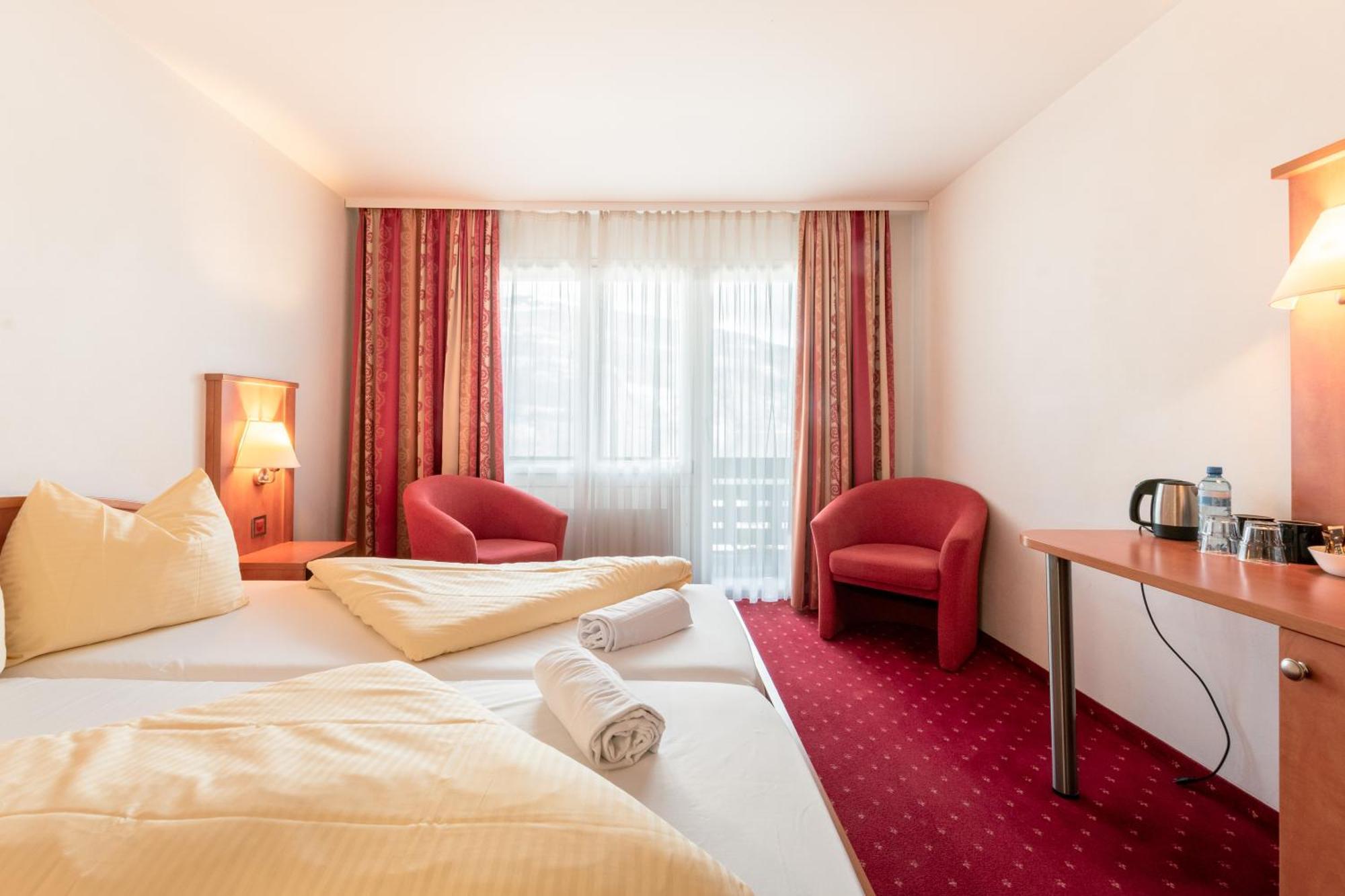 Hotel Kreuz Leissigen Екстер'єр фото